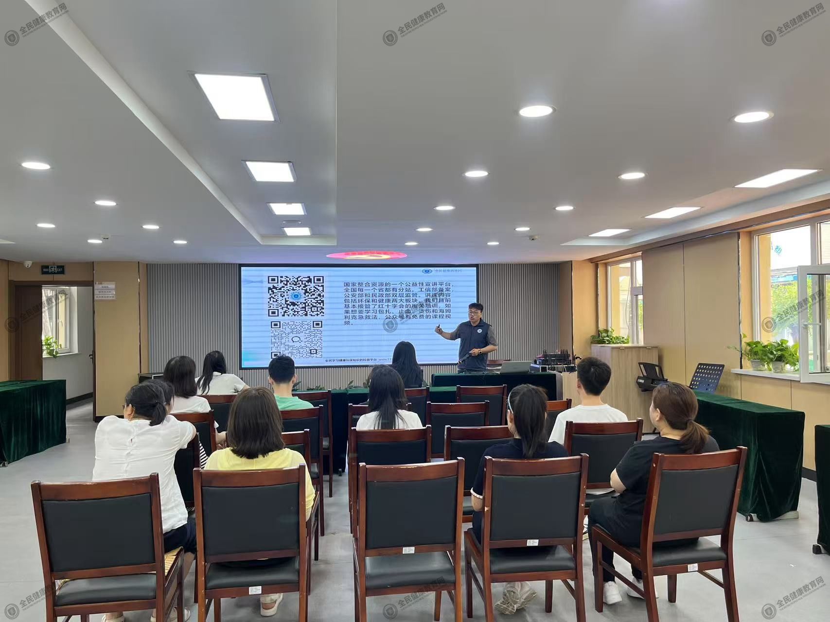 崇智社区1 (1).jpg