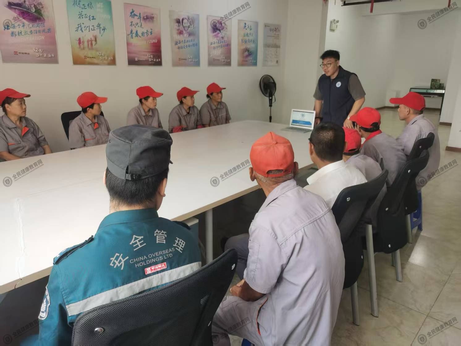 1756708913469393.jpg 中海凤凰熙岸物业2.jpg